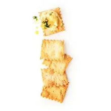 Load image into Gallery viewer, Olive Oil & Sel Gris Organic Sourdough Flatbread Bites 4oz - Kate and Belle