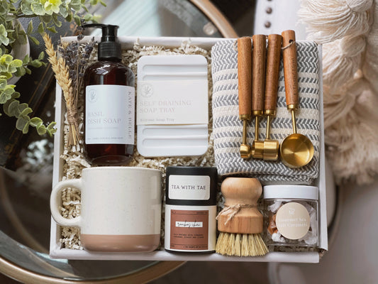 TRANQUIL HOME ESSENTIALS GIFT BOX - Kate and Belle