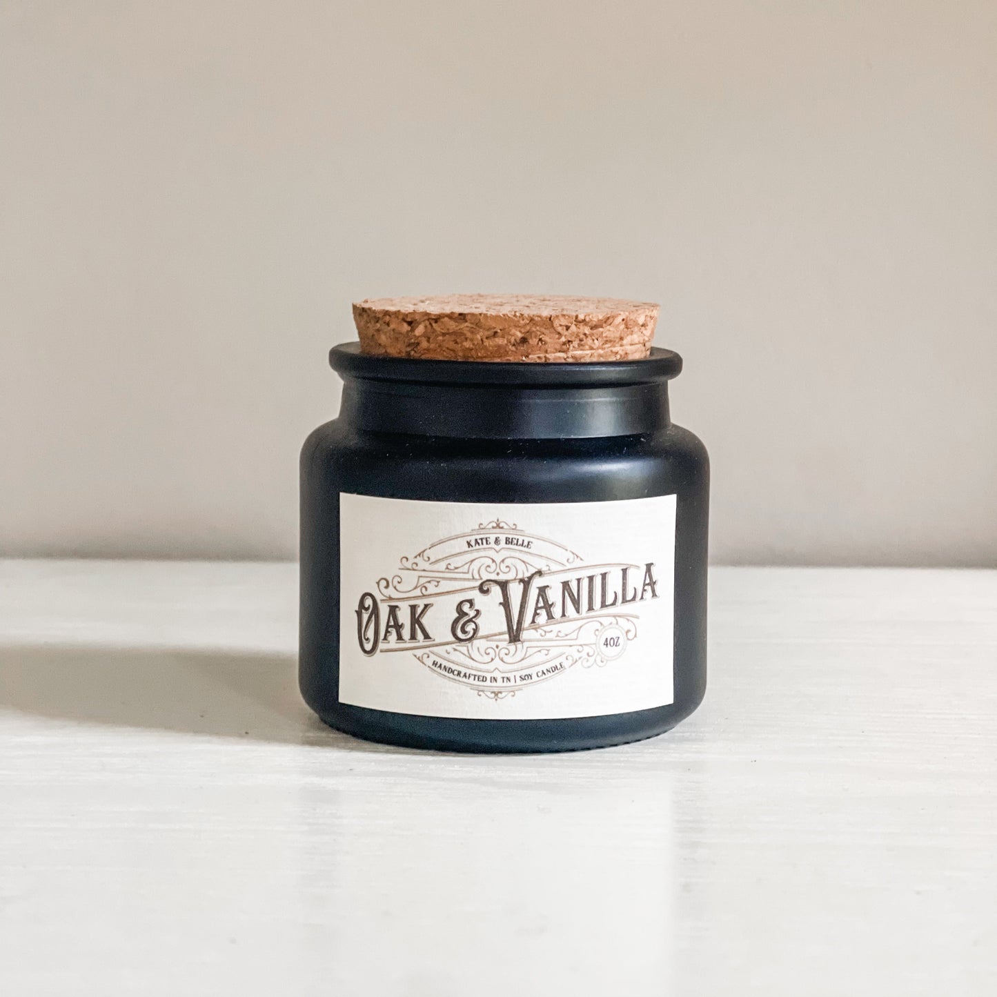 OAK & VANILLA • 4oz Candle - Kate and Belle