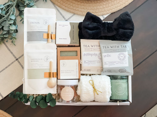 REFRESHING GIFT BOX - Kate and Belle
