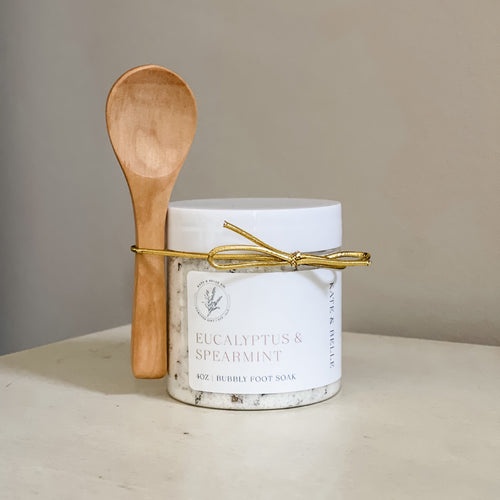 EUCALYPTUS & SPEARMINT • 4OZ BUBBLY FOOT SOAK - Kate and Belle
