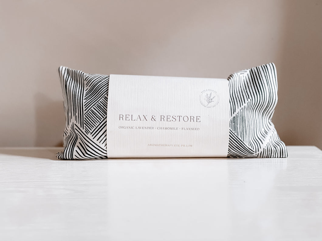 LAVENDER | LAVENDER & CHAMOMILE EYE PILLOW - Kate and Belle