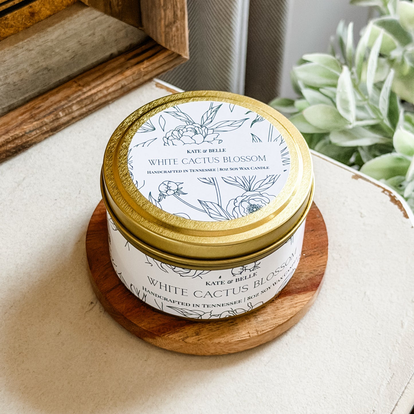 WHITE CACTUS BLOSSOM • 8oz Candle Tin - Kate and Belle