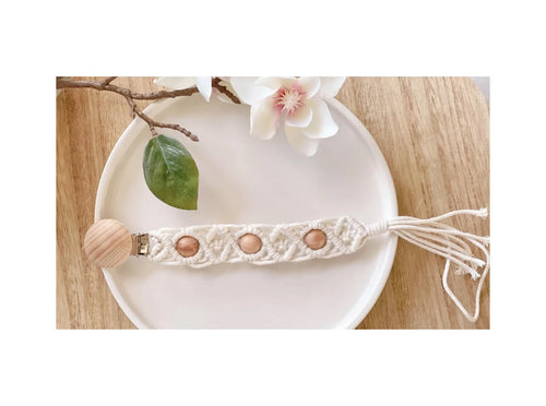 MACRAME PACIFER CLIP - Kate and Belle