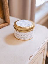 Load image into Gallery viewer, PUMPKIN &amp; BROWN SUGAR • 8oz Candle
